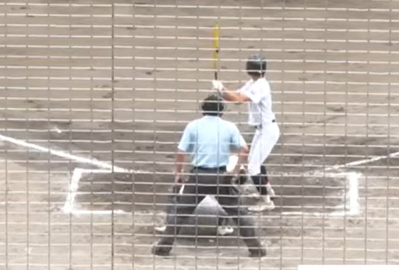 夏優勝の菰野とセンバツ出場した山商が激戦　秋の高校野球三重県大会準決勝