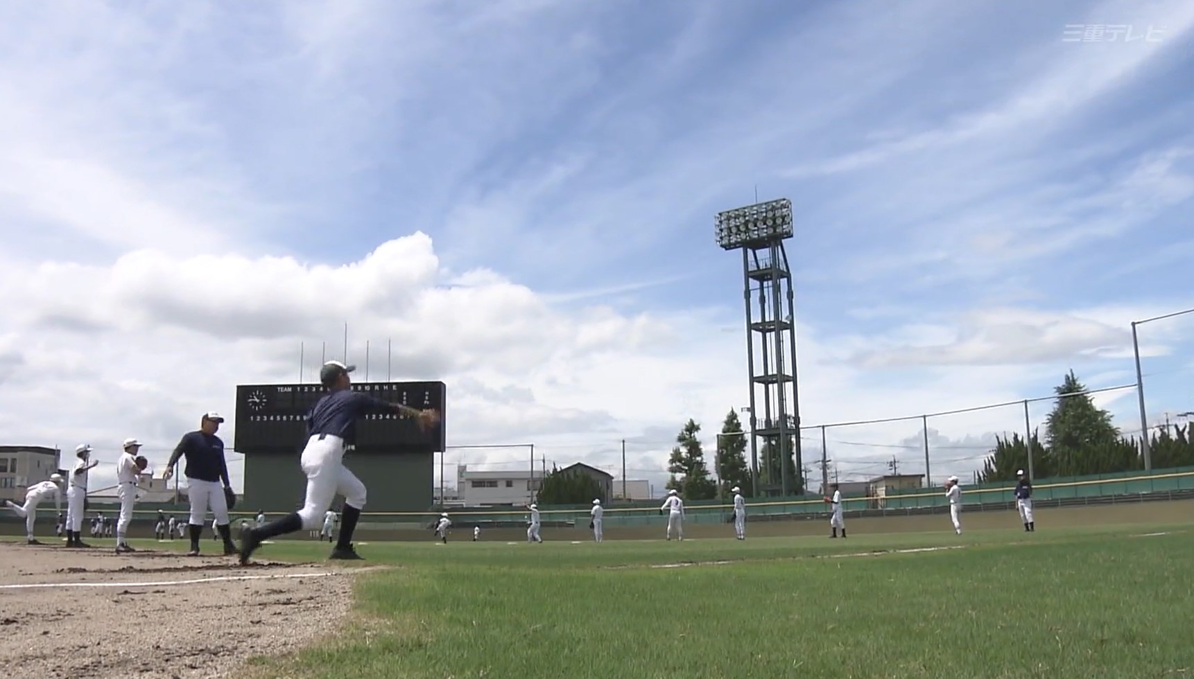 夏の高校野球三重大会　来年から午前と午後に分ける2部制導入へ　熱中症から選手を守る